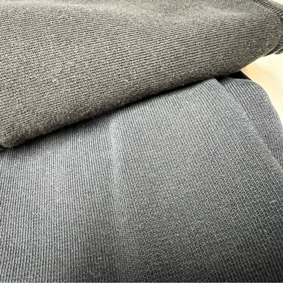 Frank & Eileen Catherine Favorite Cropped Wide Sweatpants Triple Fleece Navy - Picture 14 of 14